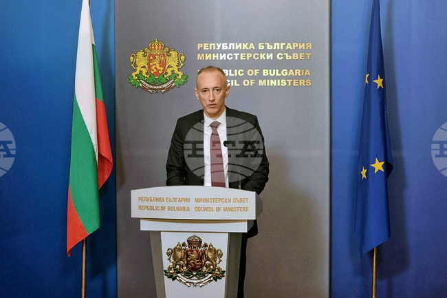 Министерски съвет - Красимир Вълчев - брифинг