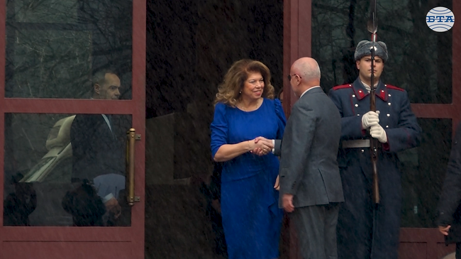 Би представлявало нарушение на българското и европейското законодателство, ако стана служебен премиер, каза управителят на БНБ Димитър Радев