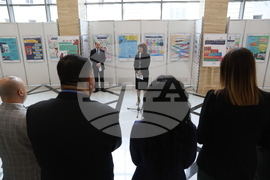 Народно събрание - изложба - „Заедно в борбата с кибертормоза на деца”