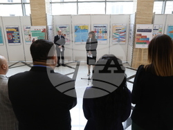 Народно събрание - изложба - „Заедно в борбата с кибертормоза на деца”