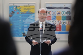 Народно събрание - изложба - „Заедно в борбата с кибертормоза на деца”