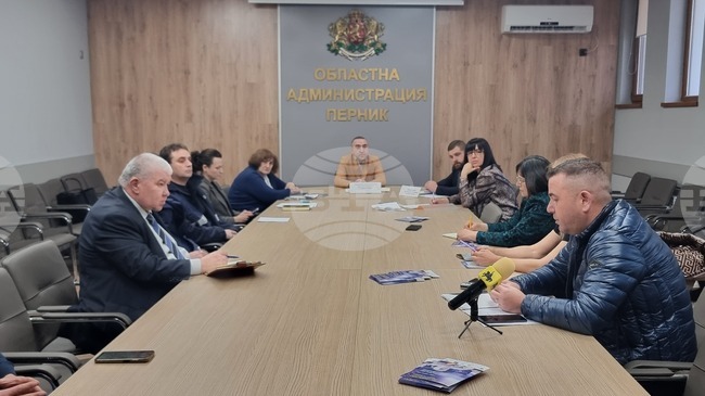 Институциите в област Перник определиха процеса по въвеждане на еврото като плавно протичащ и контролиран