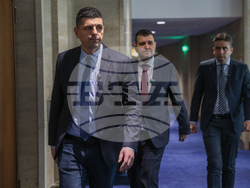 Народно събрание - „Демократична България“ - изявление