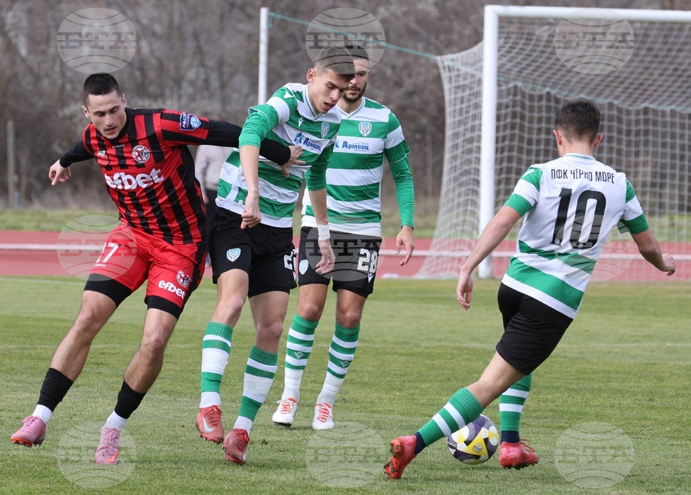 Варна - футбол - „Черно море“ - „Локомотив Горна Оряховица“ - контрола