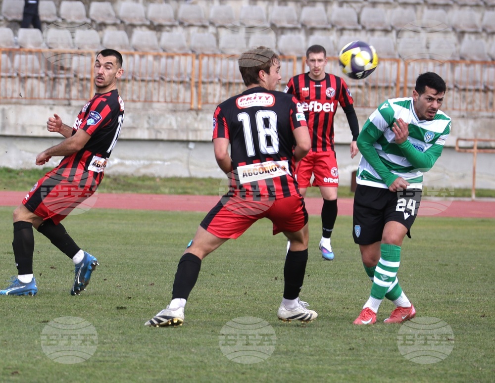 Варна - футбол - „Черно море“ - „Локомотив Горна Оряховица“ - контрола