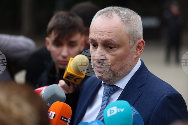 Процесът по въвеждане на еврото върви гладко, доволен съм, каза подуправителят на БНБ Радослав Миленков