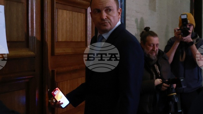 Съдът върна делото срещу бившия варненски кмет Иван Портних на прокуратурата за отстраняване на несъответствия