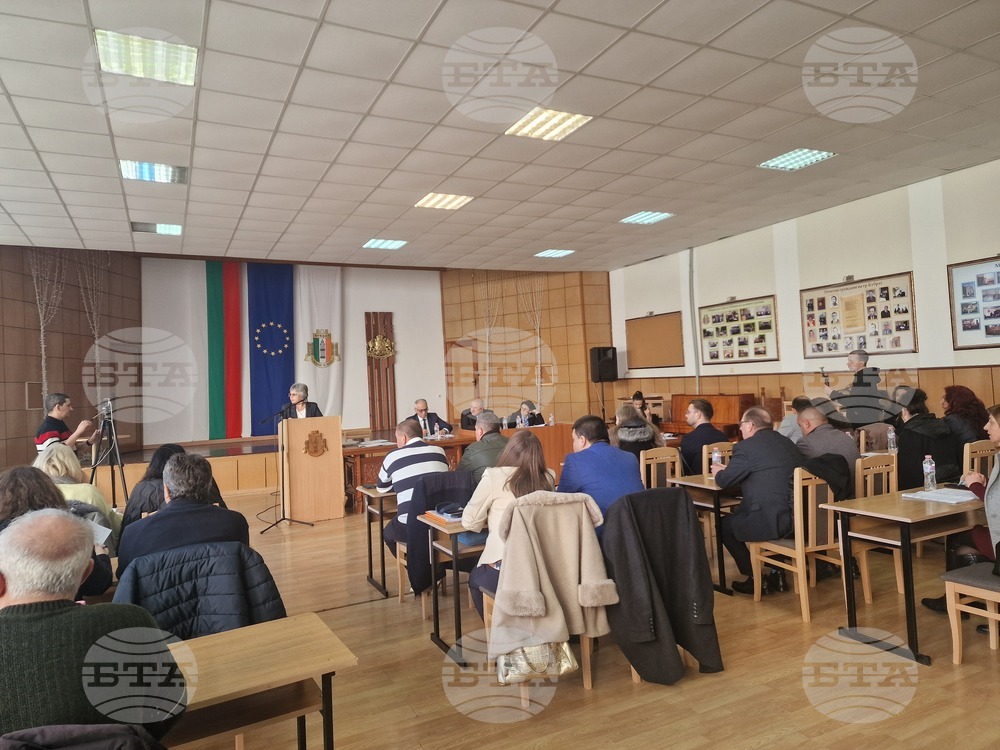 Подобряването на инфраструктурата, социалните услуги и екологията са акцент в работата на ръководството на Община Кубрат през 2025 година