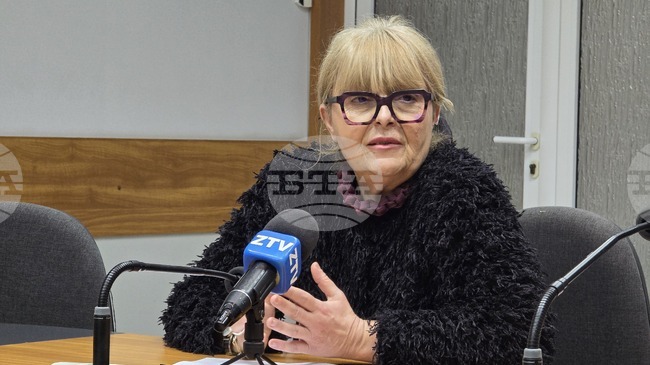 Регионалната библиотека в Ловеч подготвя традиционния рецитал „Историята своя тачим“