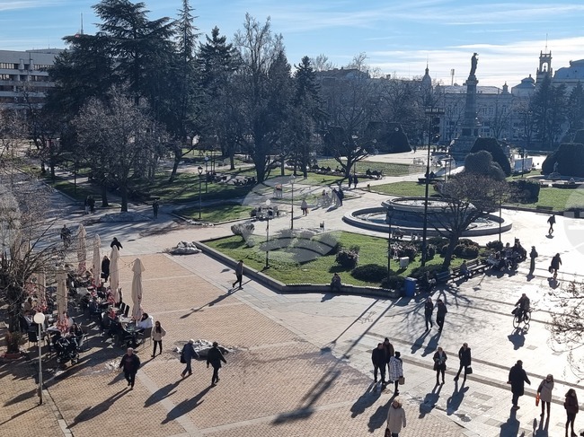 Максимална температура от 14 градуса е измерена в Русе 