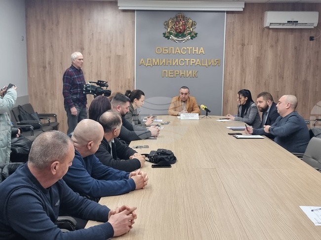 Комисия по транспорт към Областната администрация в Перник одобри промени по автобусната линия София - село Касилаг