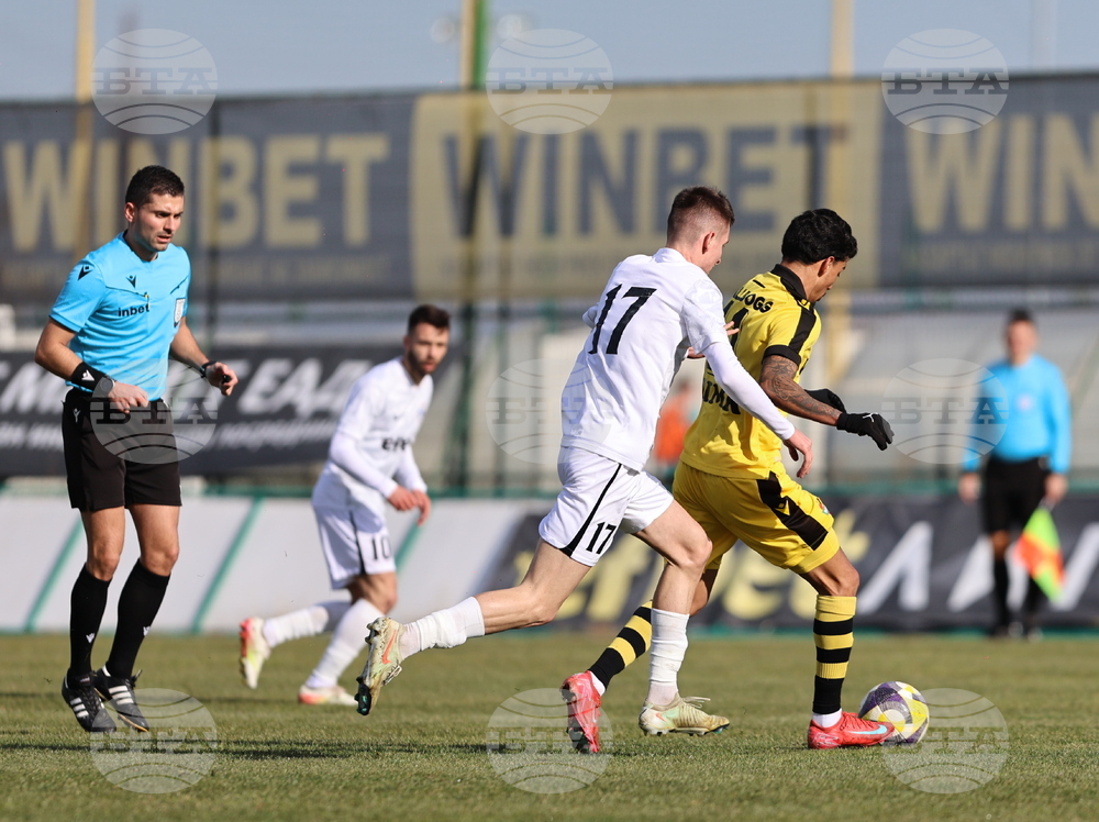 Пловдив - футбол - „Ботев“ Пловдив - „Спартак“ Варна - контрола