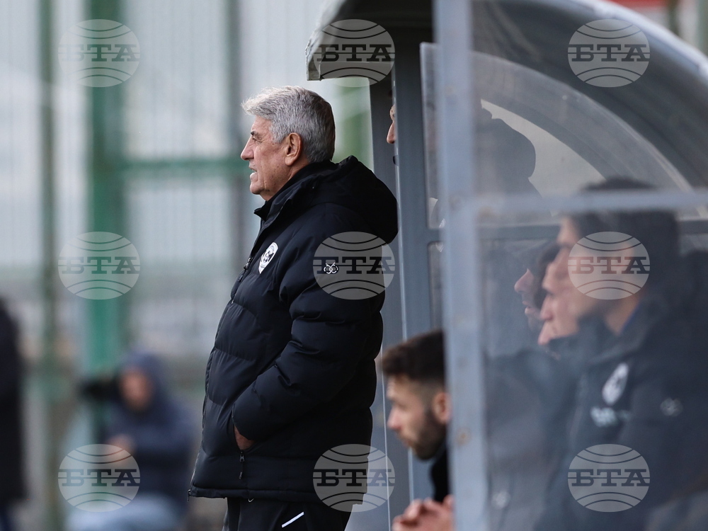 Пловдив - футбол - „Ботев“ Пловдив - „Спартак“ Варна - контрола