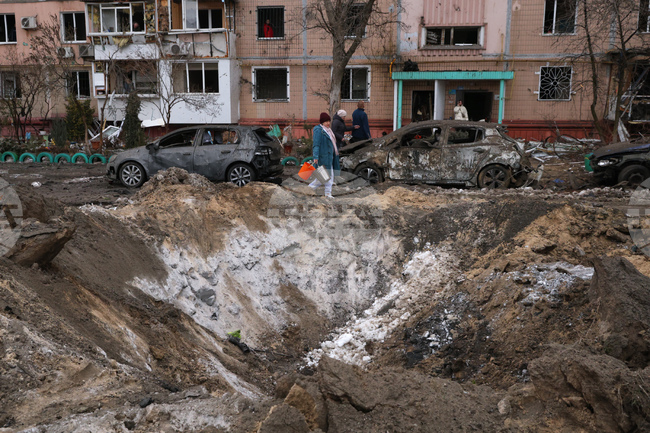 Русия атакува Украйна с ракета и над сто дрона през изминалата нощ