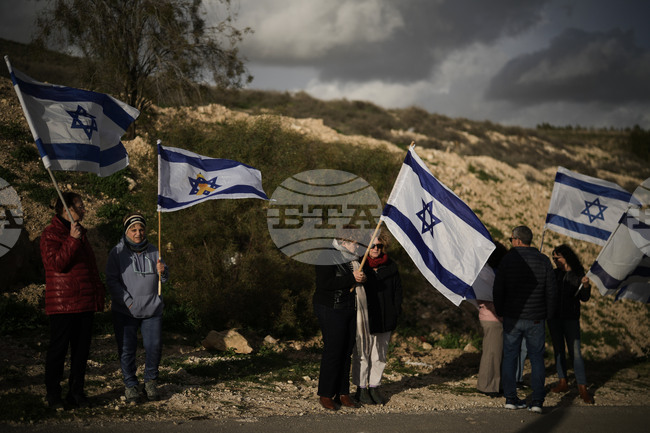 Враговете на Израел ще платят тежка цена, заплаши Нетаняху на погребението на последния заложник
