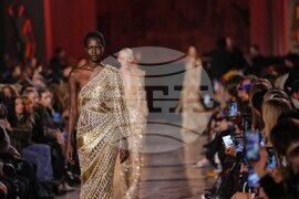 France Fashion Elie Saab S/S 26