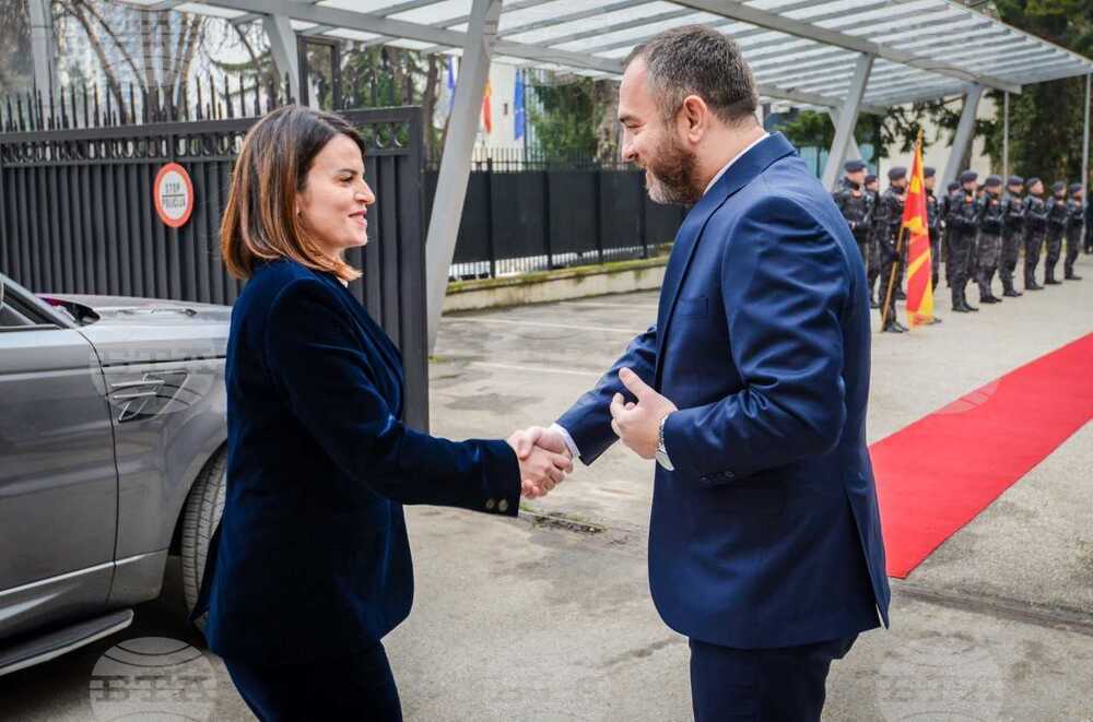 Министрите на вътрешните работи на Северна Македония и Албания се срещнаха в Скопие