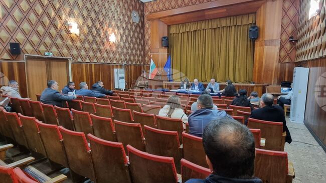 Общинският съвет в Калояново прие Годишна програма за управление и разпореждане с имоти-общинска собственост за 2026 година