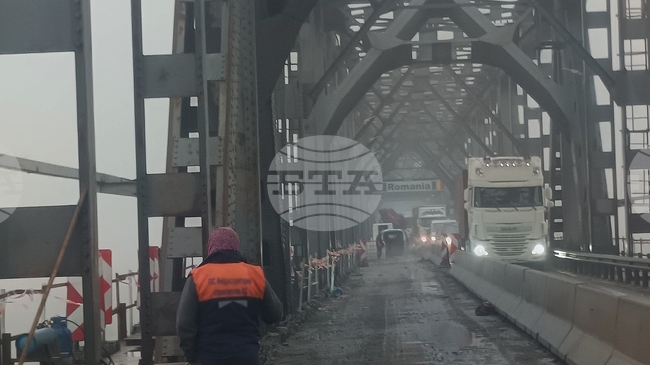 Основният ремонт на Дунав мост при Русе се извършва по график, съобщиха от Агенция "Пътна инфраструктура"