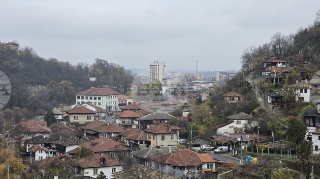 Днешният ден е един от най-топлите от началото на годината в Ловеч - максималната температура е 13,6 градуса