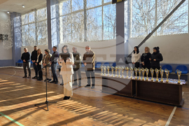 Свищов - ученически спортни игри - награждаване