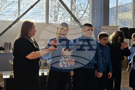 Свищов - ученически спортни игри - награждаване