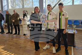 Свищов - ученически спортни игри - награждаване