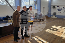 Свищов - ученически спортни игри - награждаване