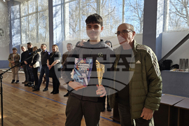 Свищов - ученически спортни игри - награждаване