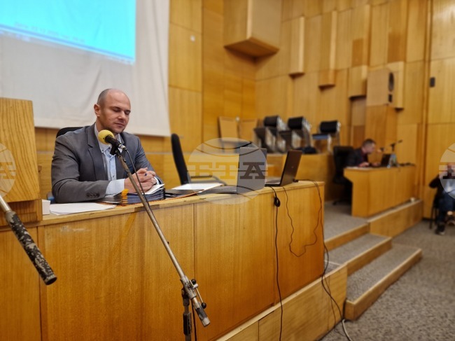 Общинският съвет в Перник ще реши за наемането на 18 нови работници в ОП „Флор“