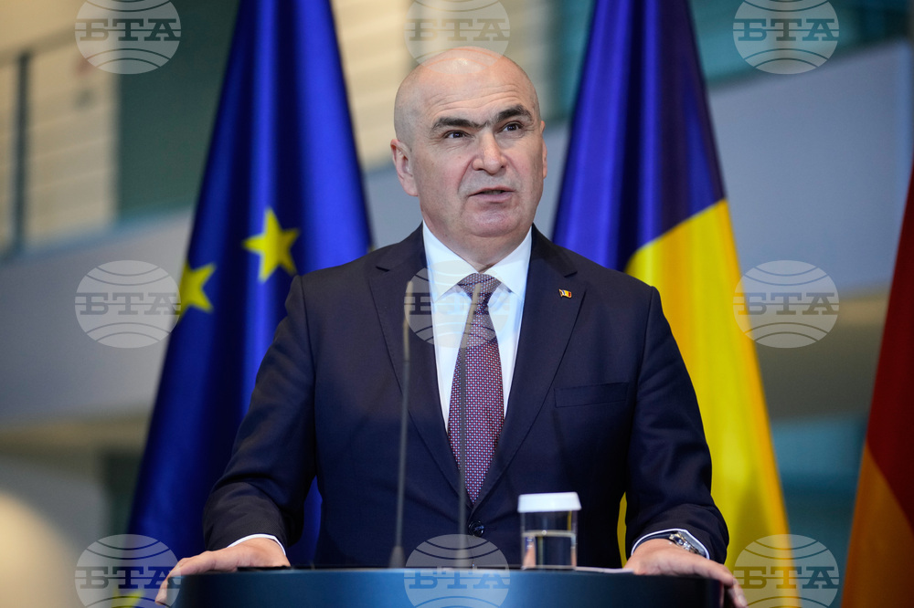 За разлика от България Румъния не изпълнява критериите за влизане в еврозоната, заяви в Берлин премиерът Илие Боложан
