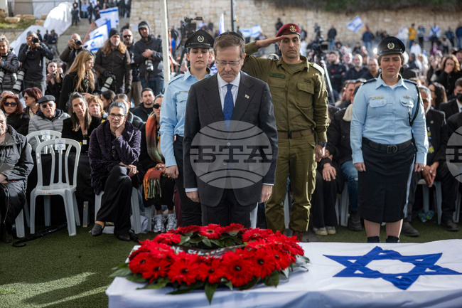 Австралия отхвърли призивите да арестува израелския президент при посещението му