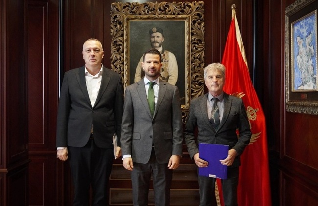 МИНА: Колективният трудов договор е ключов за защитата на жизнения стандарт на работещите, каза черногорският президент Милатович