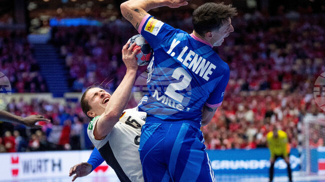 Тимът на Германия отстрани защитаващия титлата си Франция на Европейското първенство по хандбал, Хърватия и Исландия са на полуфиналите