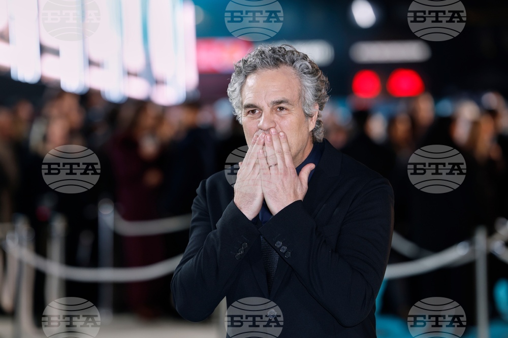 Britain Crime 101 Premiere