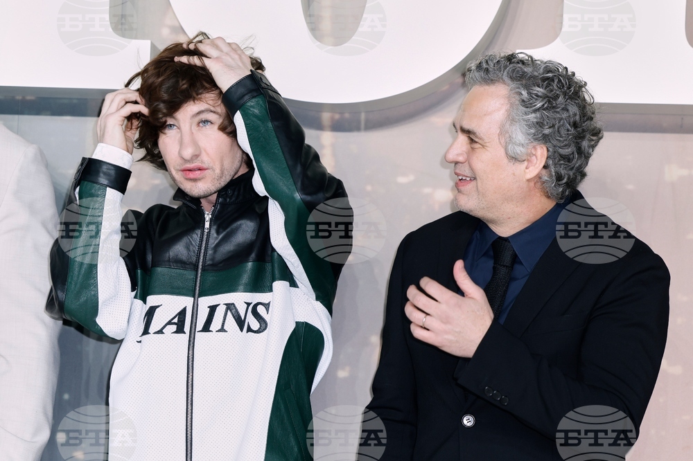 Britain Crime 101 Premiere