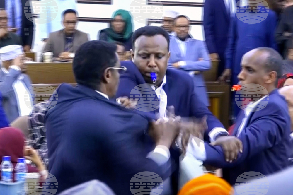 Somalia Parliament Scuffles