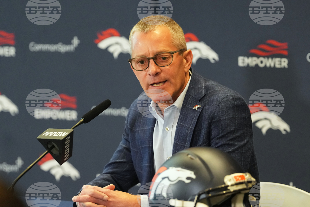 Broncos Penner Football