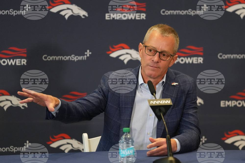 Broncos Penner Football