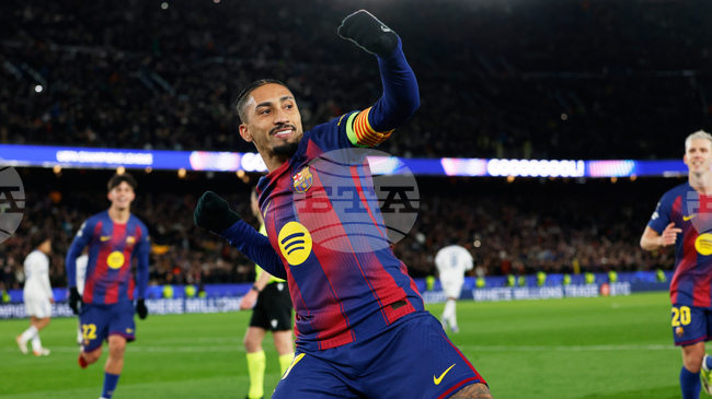 Нападателят на Барселона Рафиня: „Бих се поставил на първо място за Златната топка“