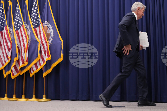 APTOPIX Federal Reserve Powell