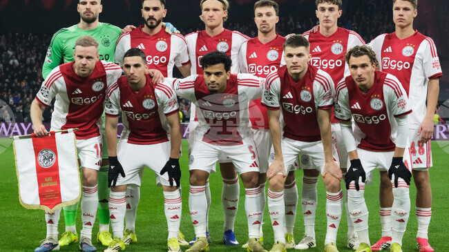 Бившият помощник-треньор на Барселона Оскар Гарсия ще довърши сезона като старши треньор на Аякс (Амстердам)