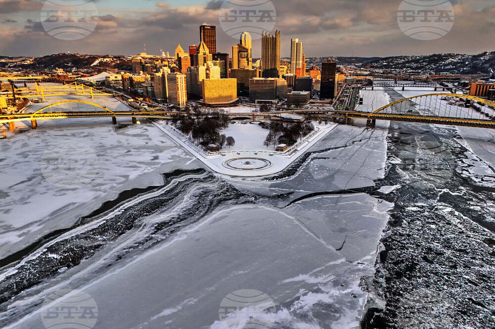 APTOPIX Winter Weather Pennsylvania