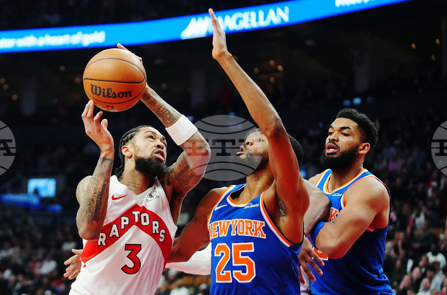 Knicks Raptors Basketball