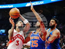 Knicks Raptors Basketball