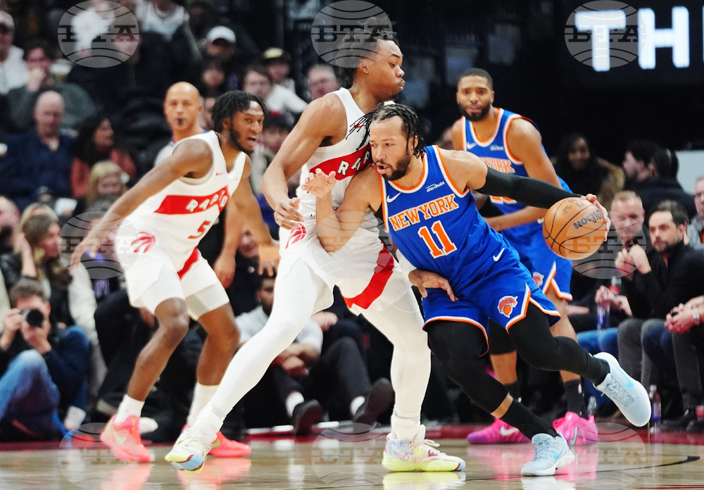 Knicks Raptors Basketball