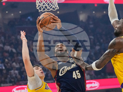 Lakers Cavaliers Basketball