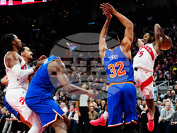 Knicks Raptors Hockey