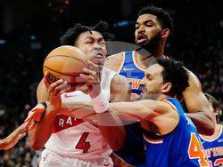 Knicks Raptors Hockey