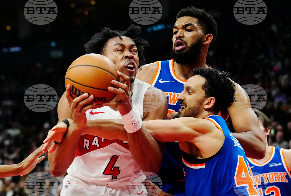 Knicks Raptors Hockey